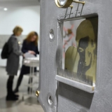 Vytautas Mockaitis (1958–2011). Objektas su pievinio pūtenio sėklomis. 2000 m. Ingridos Mockutės-Pocienės nuotr.