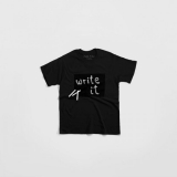 8-black-photo-by-darius-petrulaitis