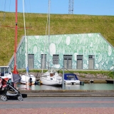 ŽINOMAS. Menininko Romos Tellas iš Italijos be oficialaus leidimo sukurtas grafitis ant Klaipėdos piliavietės sienos (Žvejų g. 27T) tapo vienu labiausiai žinomų gatvės meno kūrinių Lietuvoje. Sukurtas 2017 m. festivalio “Edit Klaipėda Street Art” metu. „Vakarų ekspreso“ archyvo nuotr.