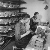 1-woodworking-factory-1940s