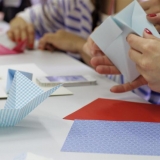 Origamio kūrybinės dirbtuvės KKKC Meno kieme. Rūtos Petniūnaitės nuotr.