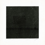 Remigijus Treigys, iš ciklo „Daiktai tamsoje, arba Fotografija apie nieką“ (sidabro želatinos atspaudai ant popieriaus, 20 x 20). 1999 m.