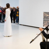 Laima Kreivytė, Inga Galinytė ir Denisas Kolomyckis, performansas „Fluqus vedybos. Kentauro gimimas”. Donato Bielkausko nuotr.